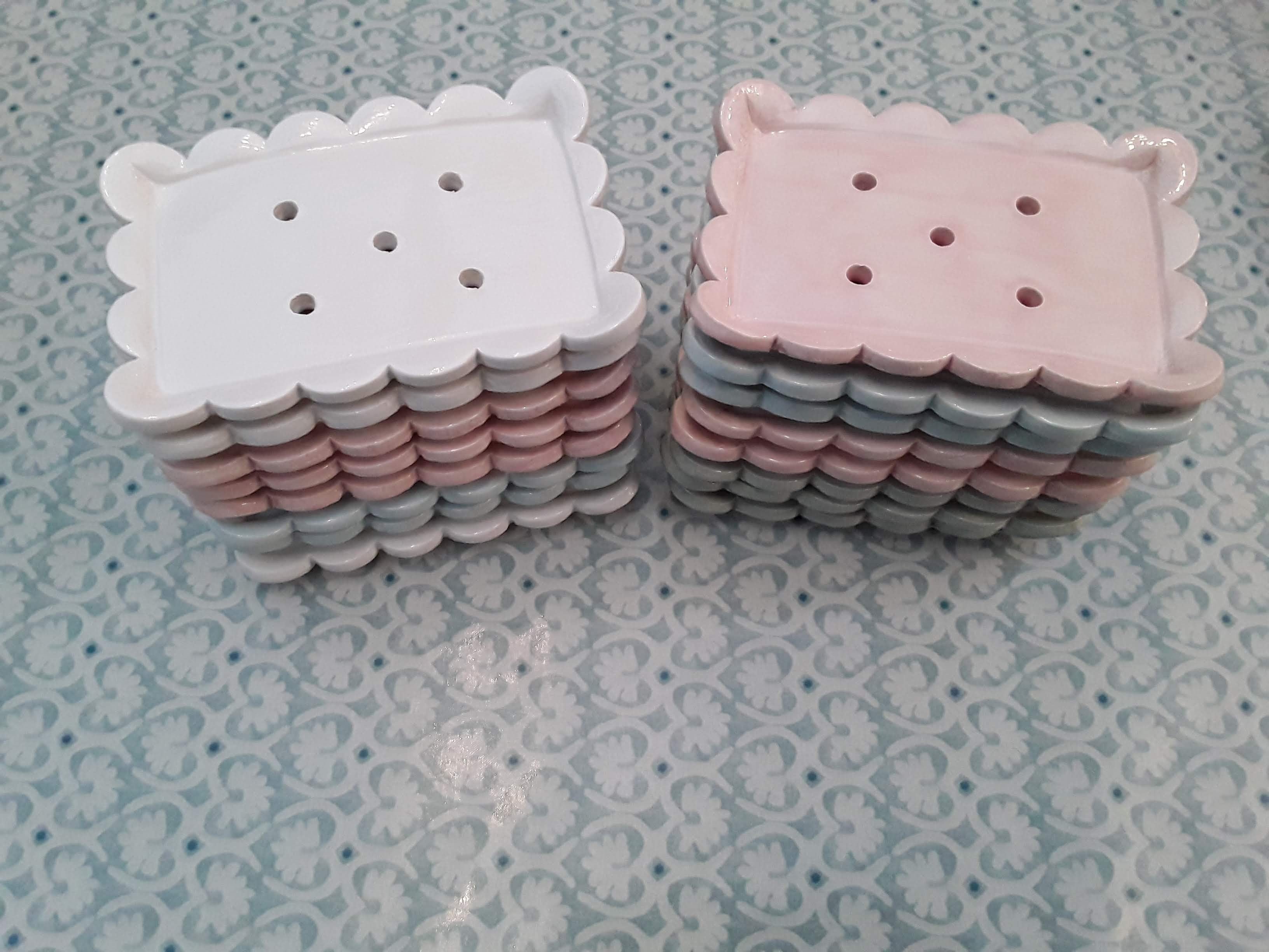 Sea Bramble Ceramics - Large scalloped soap dish