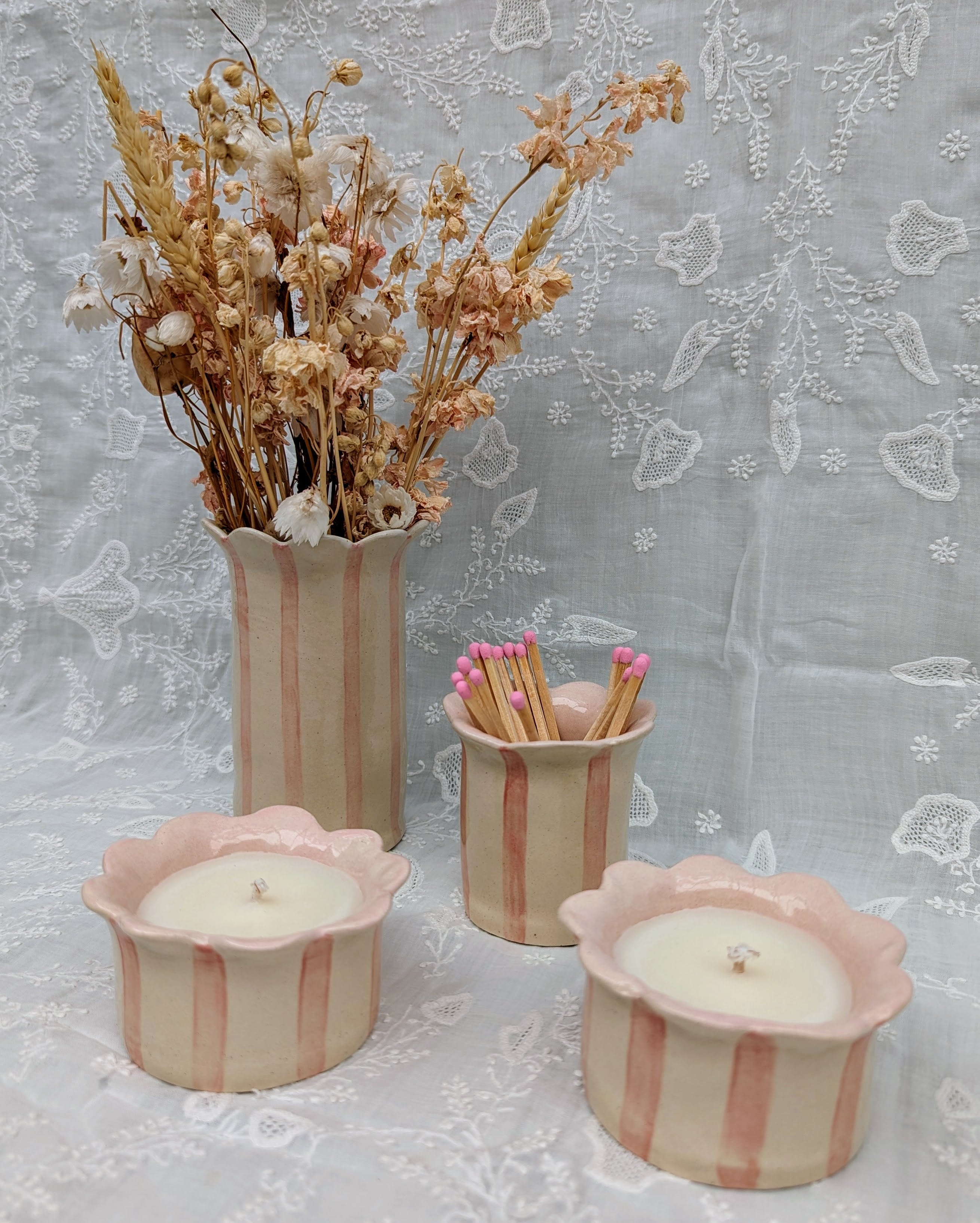 Sea Bramble Ceramics - Daisy travel candle