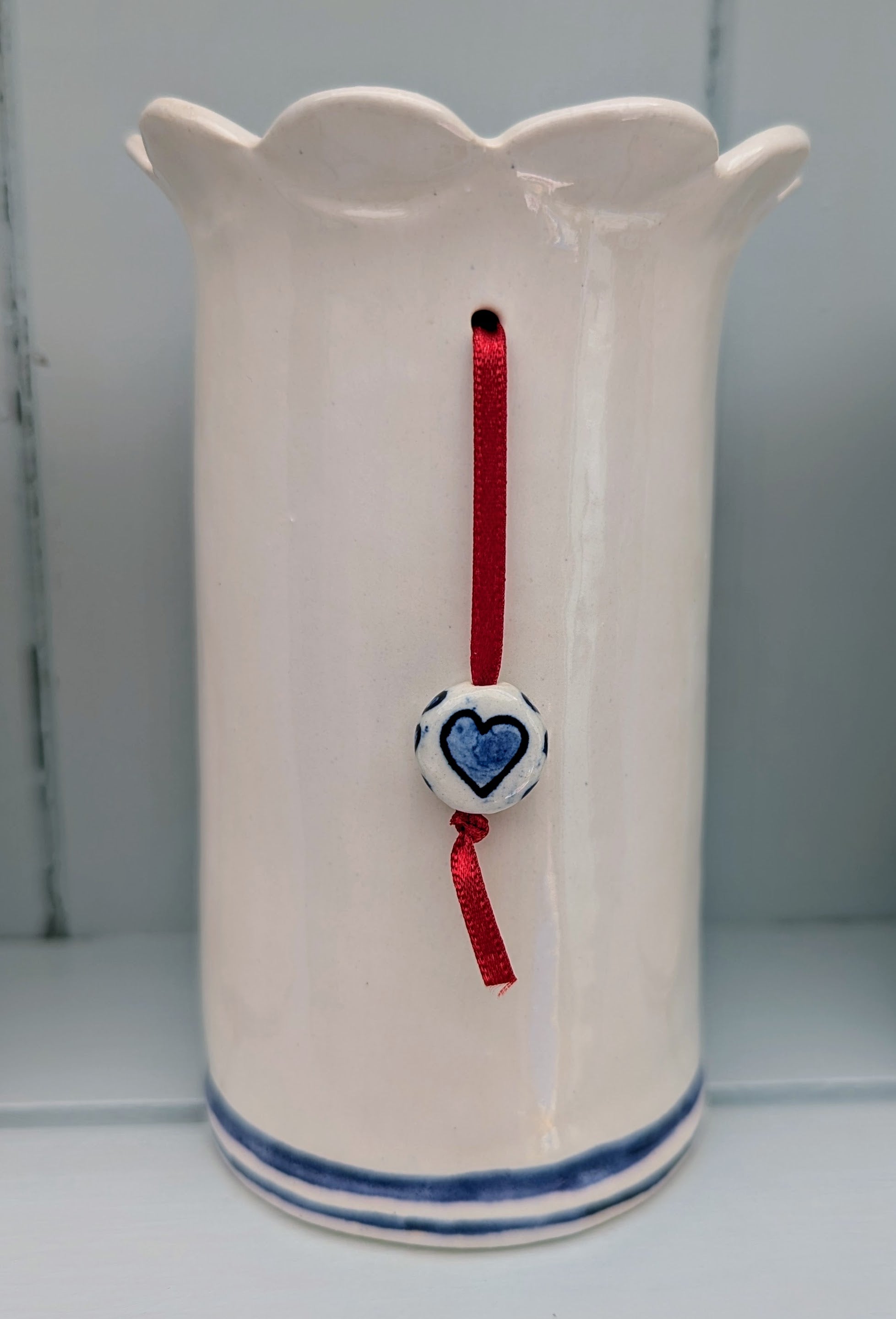 Sea Bramble Ceramics - Blue & white Daisy vase
