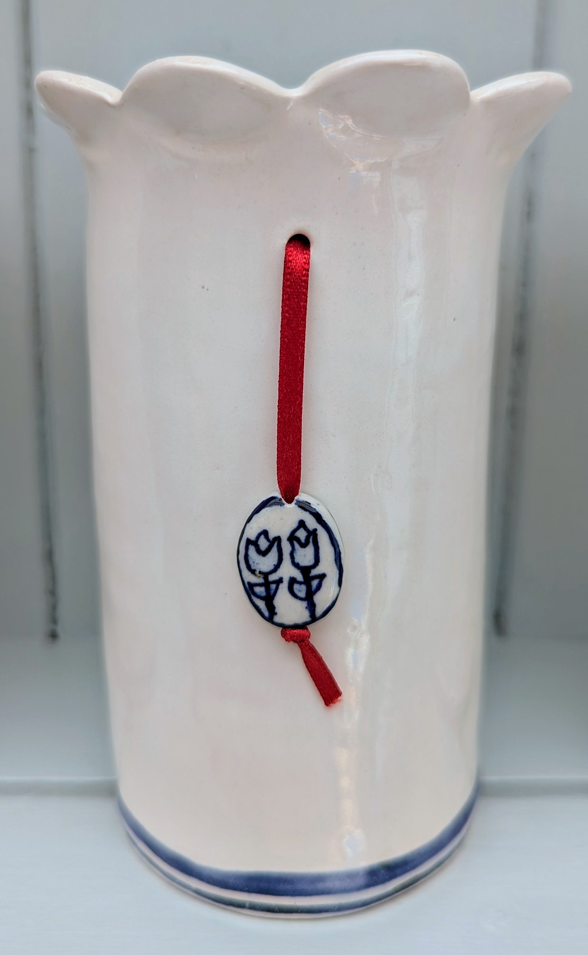Sea Bramble Ceramics - Blue & white Daisy vase