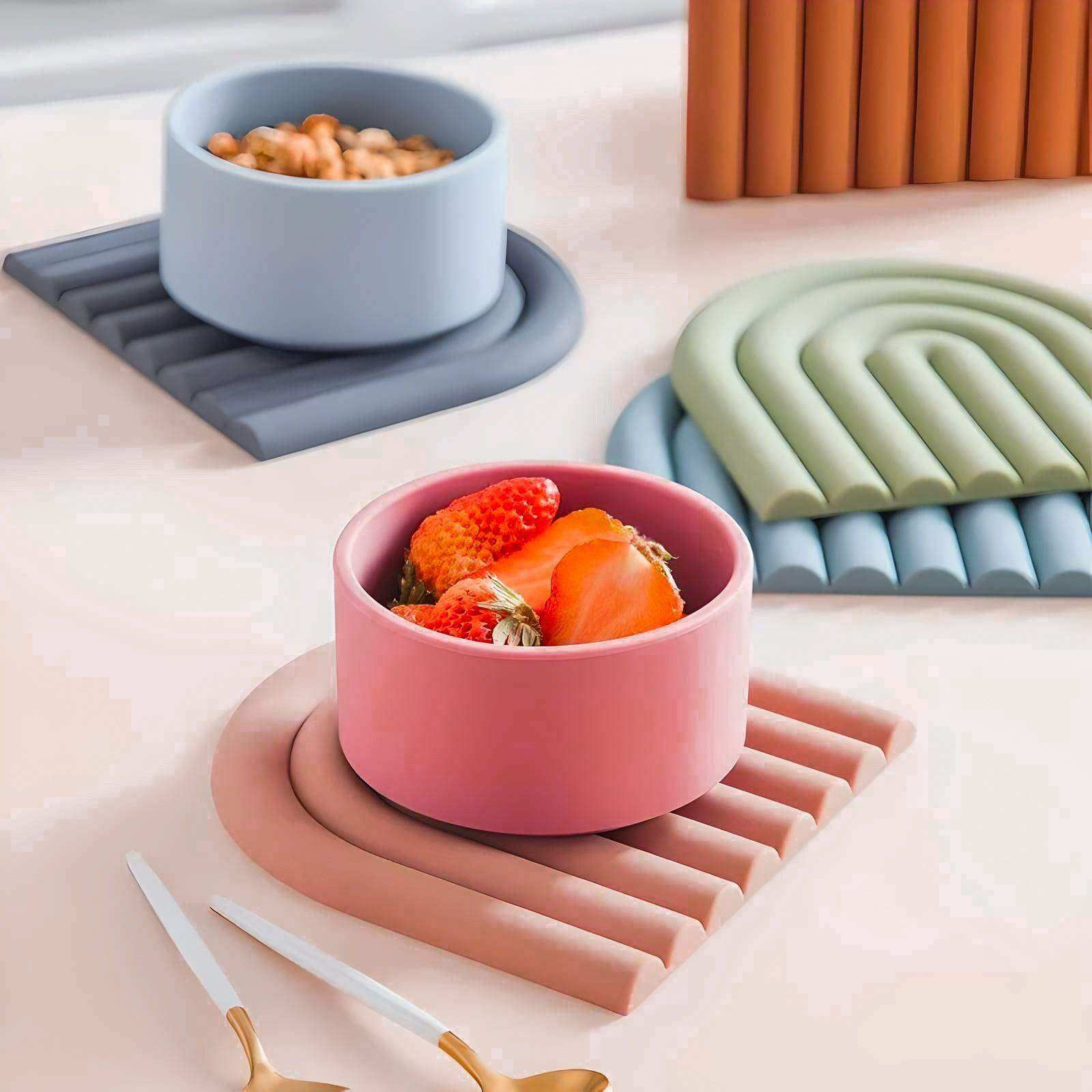 The Wavy Table Placemat