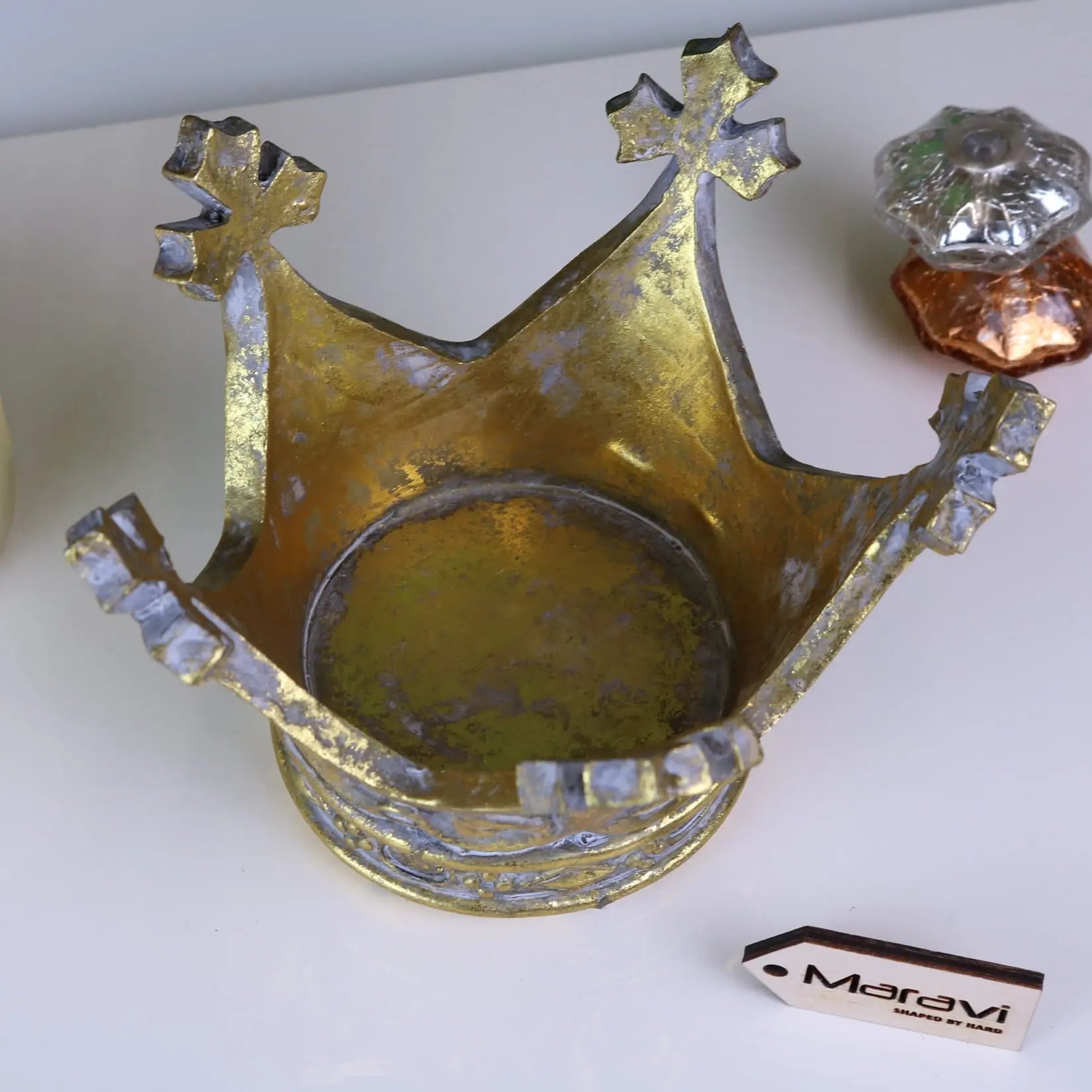 Ziro Crown Candle Holder Vintage Style