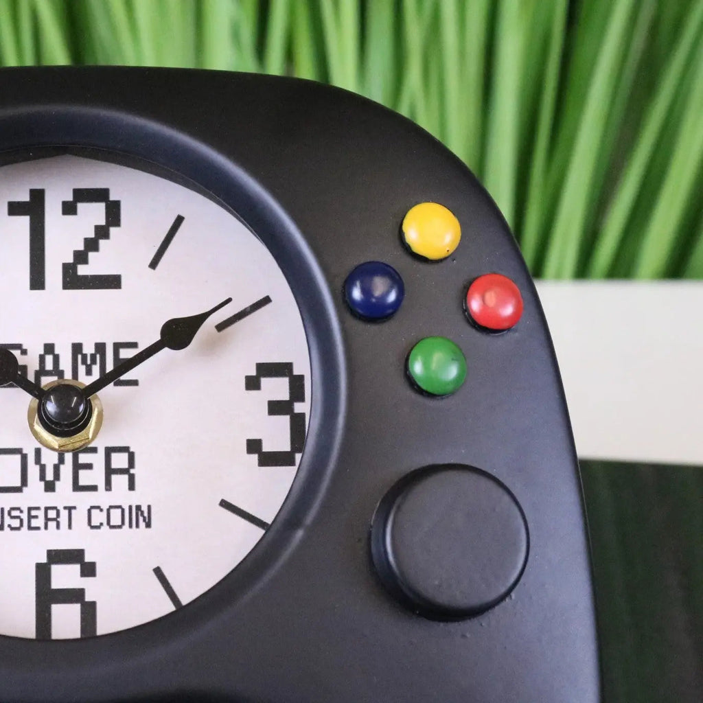 Sareka Gaming Room Clock Desktop or Wall Mounted